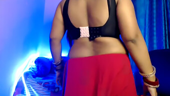 Hot Indian Girl Indulges In Online Fun By Revealing Her Assets