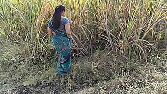 Komal Tertangkap Basah Di Ladang Dan Dibawa Ke Dalam Untuk Berhubungan Seks