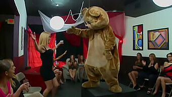 Wild Latina And Latina Girls Dancing With A Bear In The Club